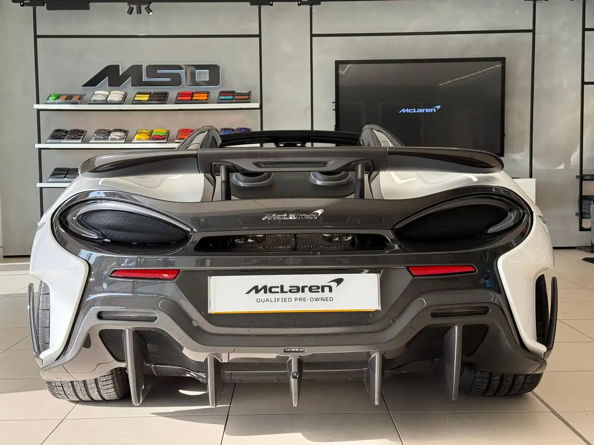2019-mclaren-600lt-spider-big-6