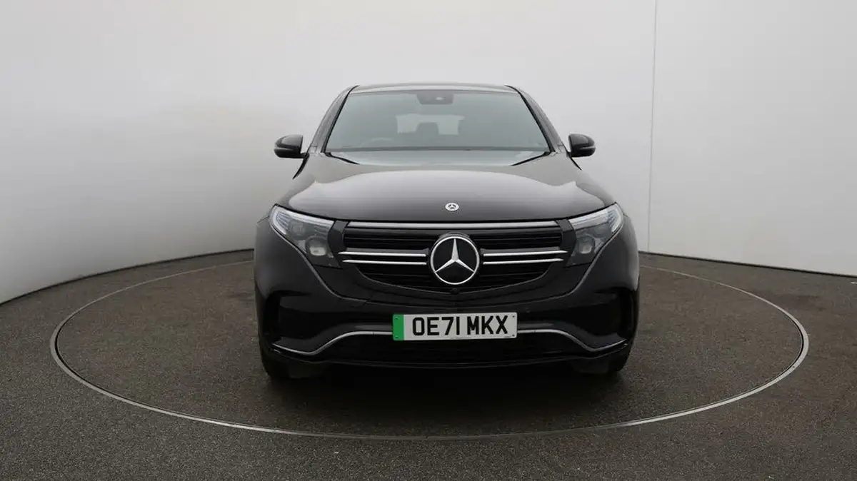 2022-mercedes-benz-eqc-e-eqc-400-amg-line-big-2