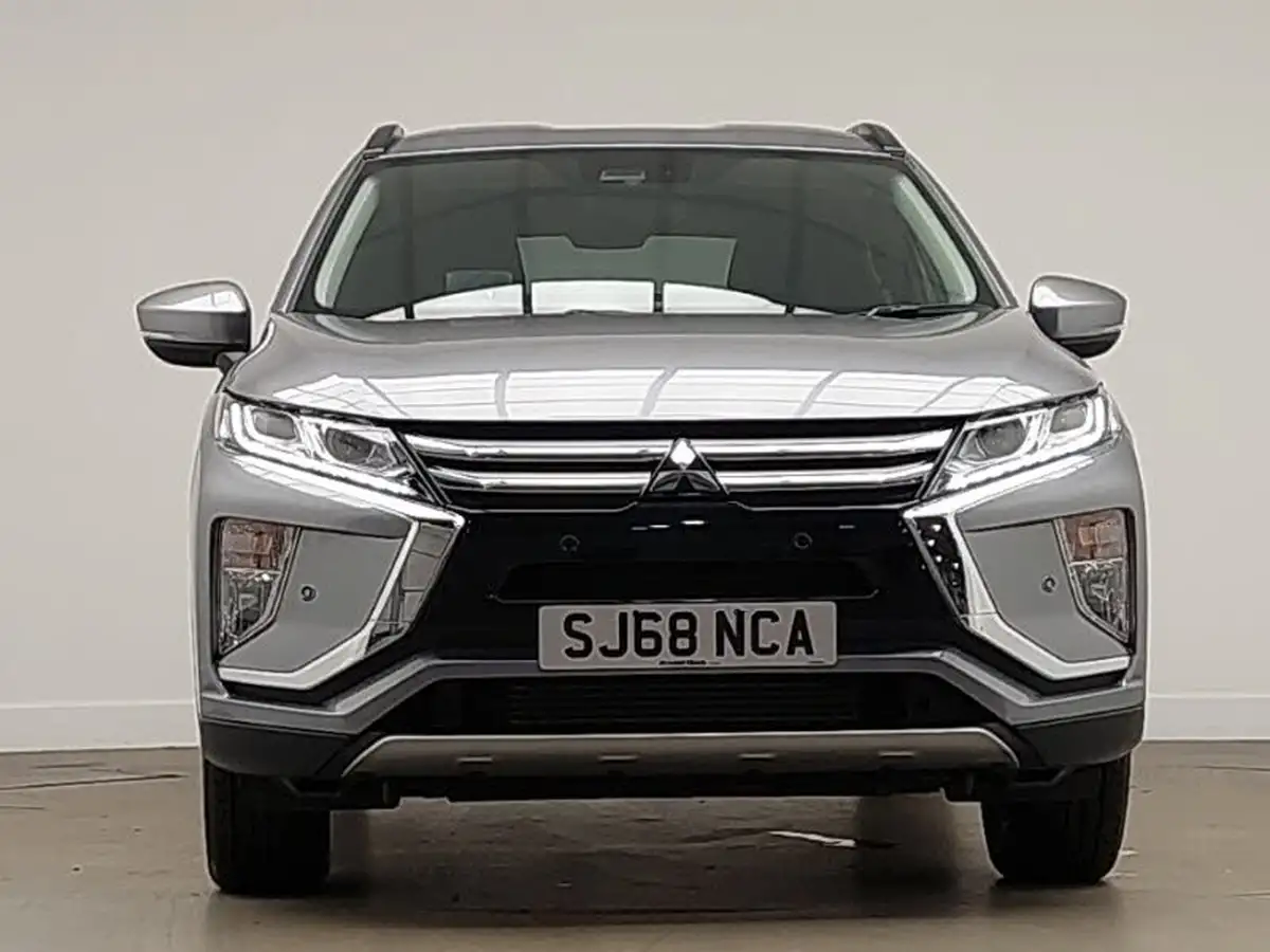2018-mitsubishi-eclipse-cross-15-3-big-11