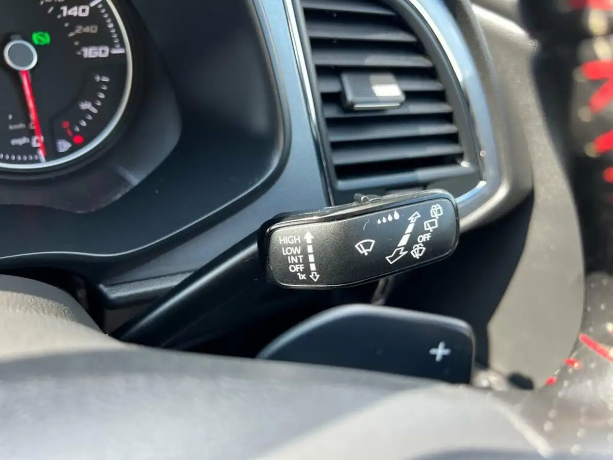 2015-seat-leon-20td-fr-tech-pack-cr-184ps-hatchback-5d-dsg-big-19