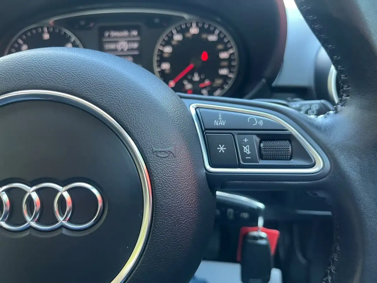 2017-audi-a1-16tdi-se-sportback-5d-s-tronic-big-25
