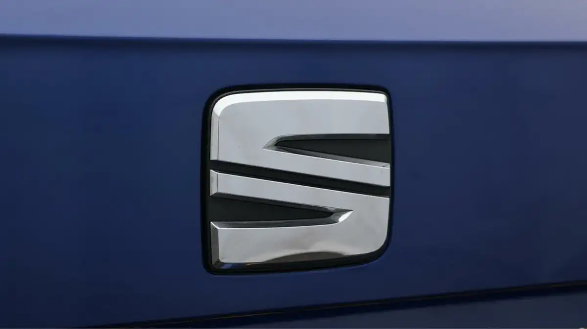 2021-seat-arona-10-tsi-fr-red-edition-dsg-big-20