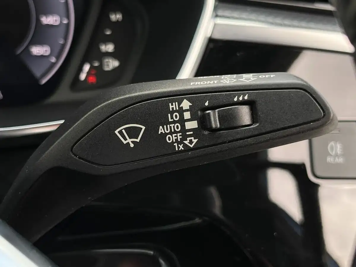 2019-audi-q3-20-40-tfsi-s-line-big-46