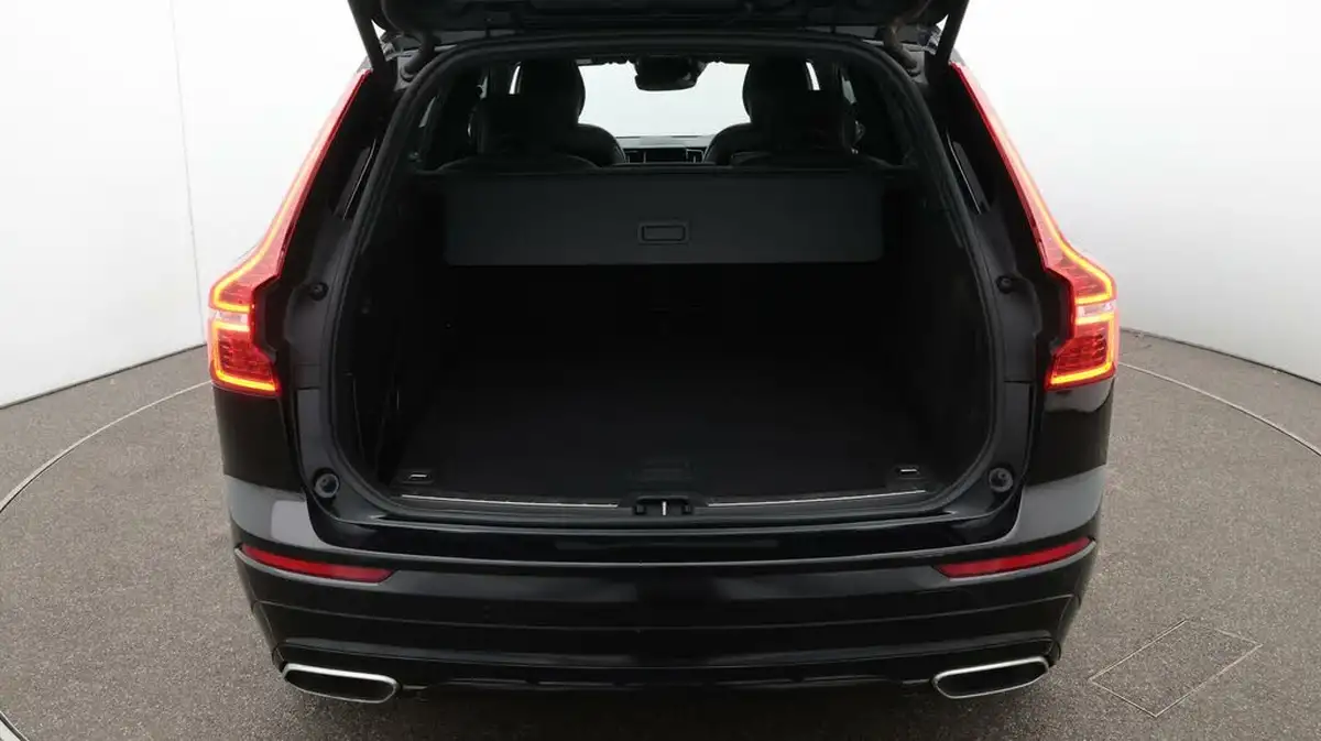 2019-volvo-xc60-20-t8-r-design-ss-big-17
