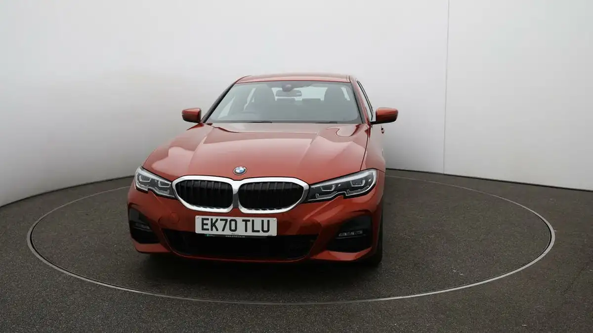 2020-bmw-3-series-20-330e-m-sport-saloon-4d-big-33