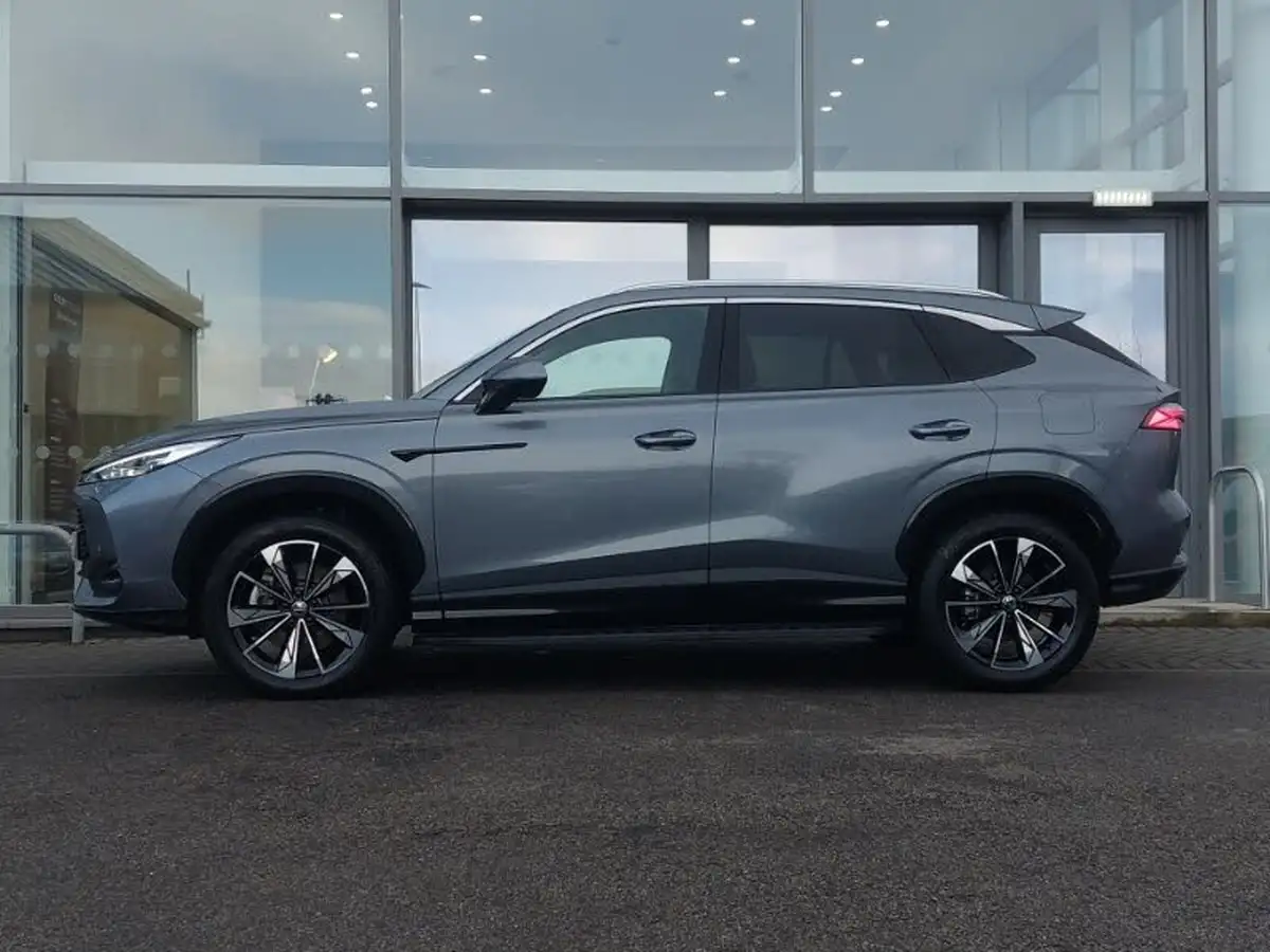 2024-mg-hs-15t-gdi-trophy-273ps-plug-in-hybrid-1496cc-auto-big-3