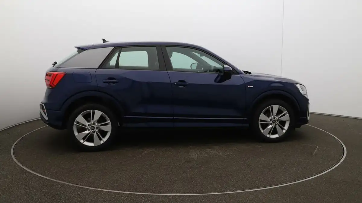 2021-audi-q2-15-35-tfsi-s-line-tronic-big-40