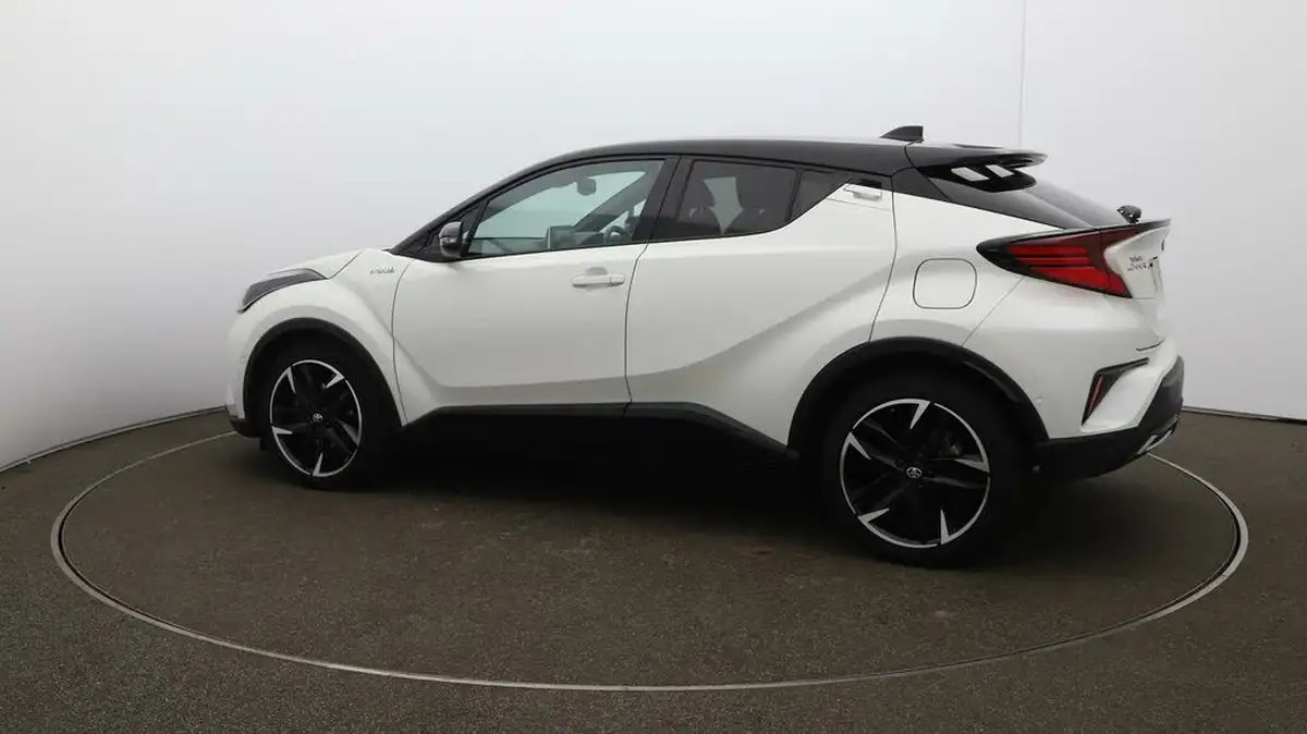 2022-toyota-c-hr-18-vvt-i-gr-sport-big-40