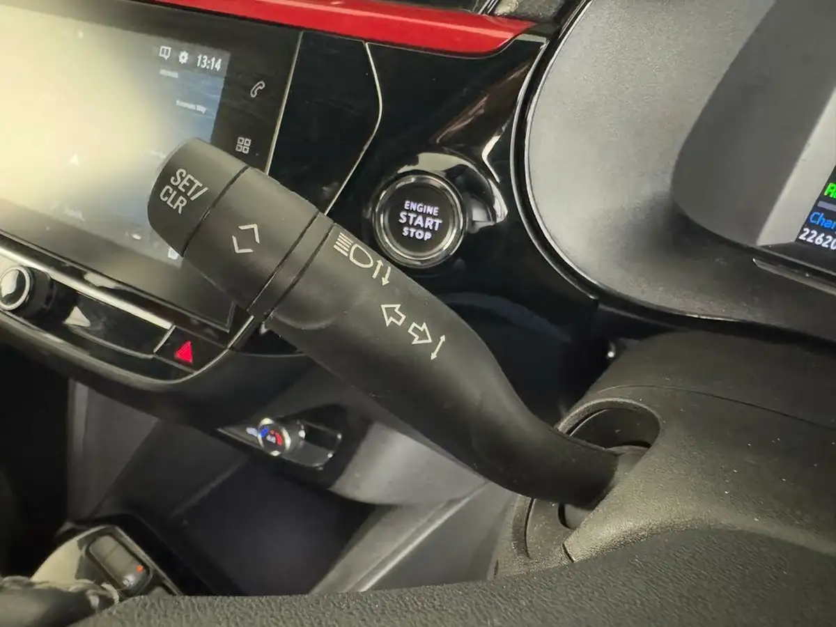 2022-vauxhall-corsa-e-sri-premium-big-24