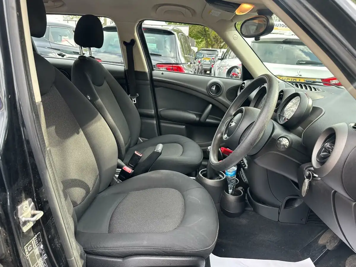 2011-mini-countryman-16td-one-d-90bhp-salt-1598cc-big-6