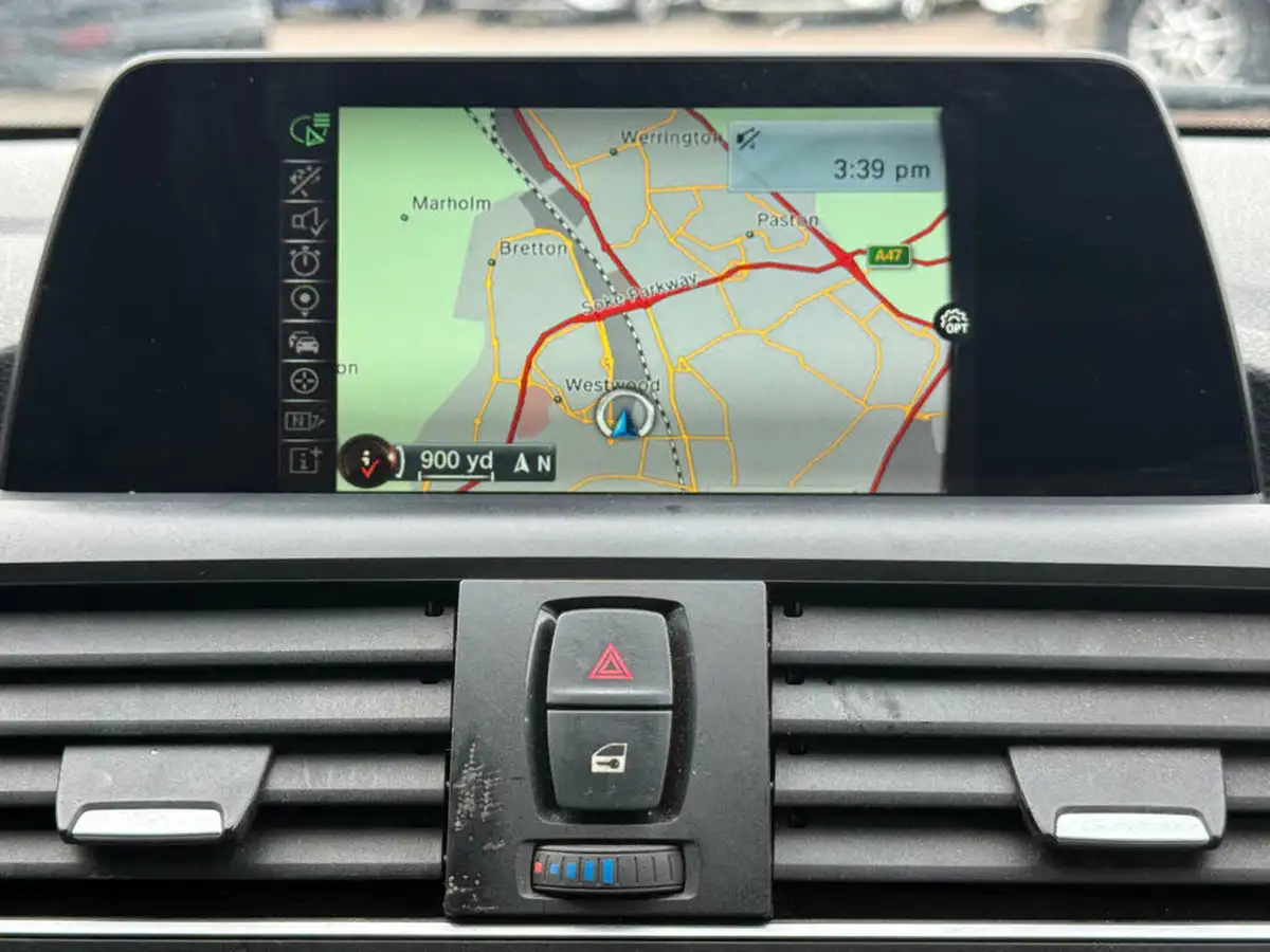 2016-bmw-2-series-30-m235i-coupe-sport-auto-big-7