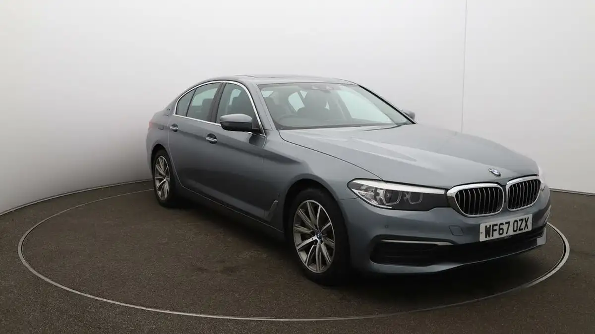 2017-bmw-5-series-20-530e-se-iperformance-big-36