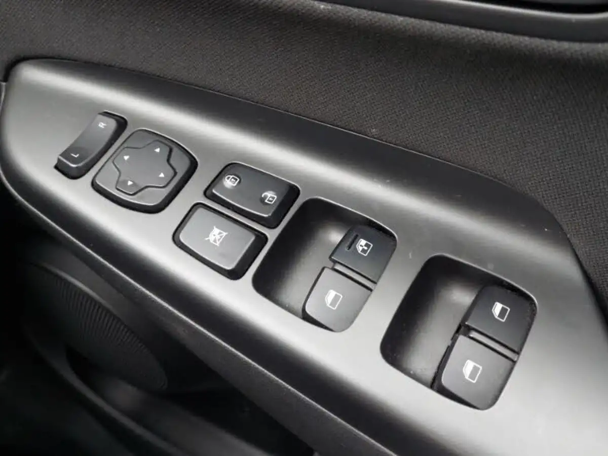 2019-hyundai-kona-10-t-gdi-premium-big-16