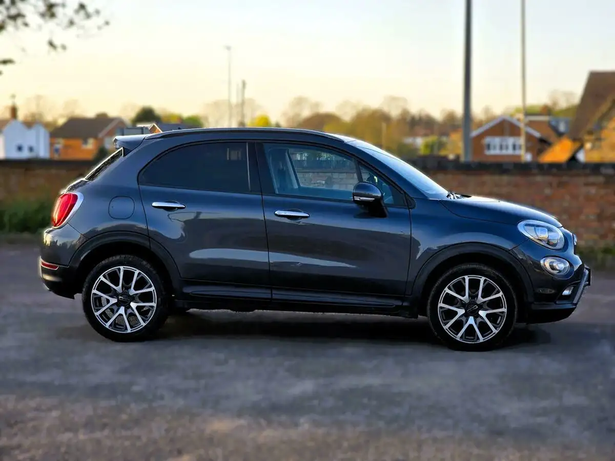 2015-fiat-500x-16multijet-ii-cross-plus-big-15