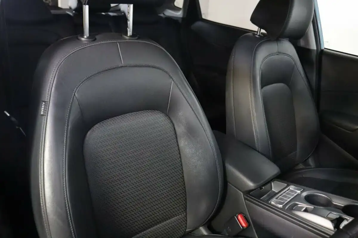 2020-hyundai-kona-e-premium-se-64kwh-105kw-obc-big-17