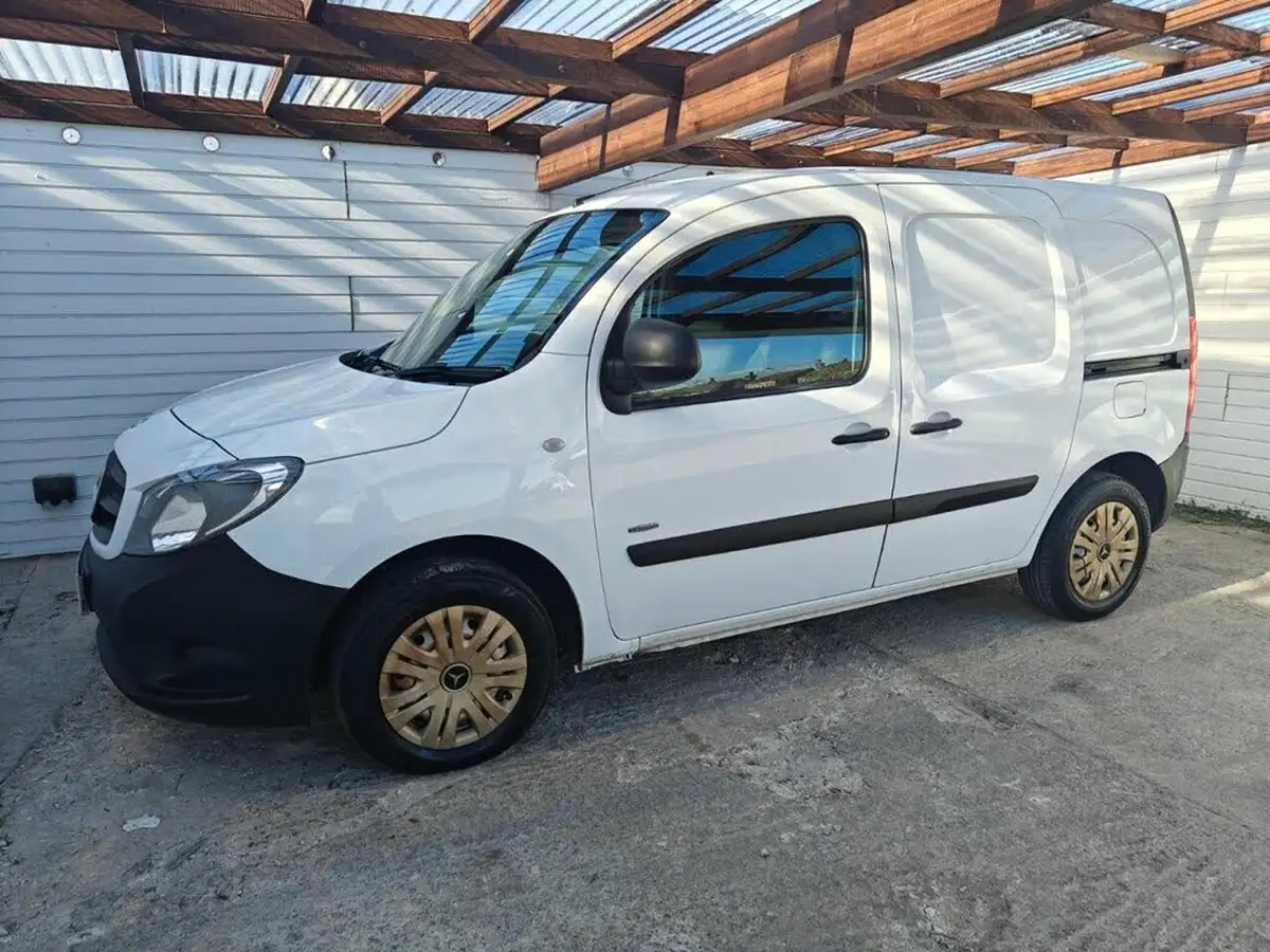 2016-mercedes-benz-citan-15-cdi-109-15cdi-compact-panel-van-big-22