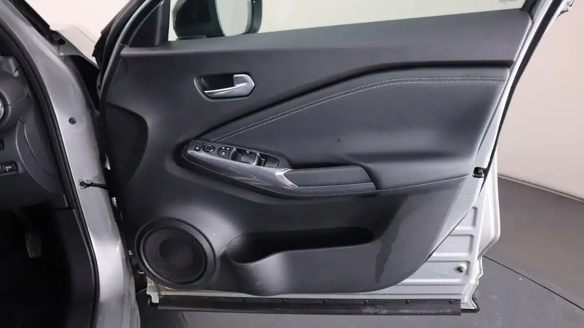 2023-nissan-juke-10-dig-t-n-connecta-big-14