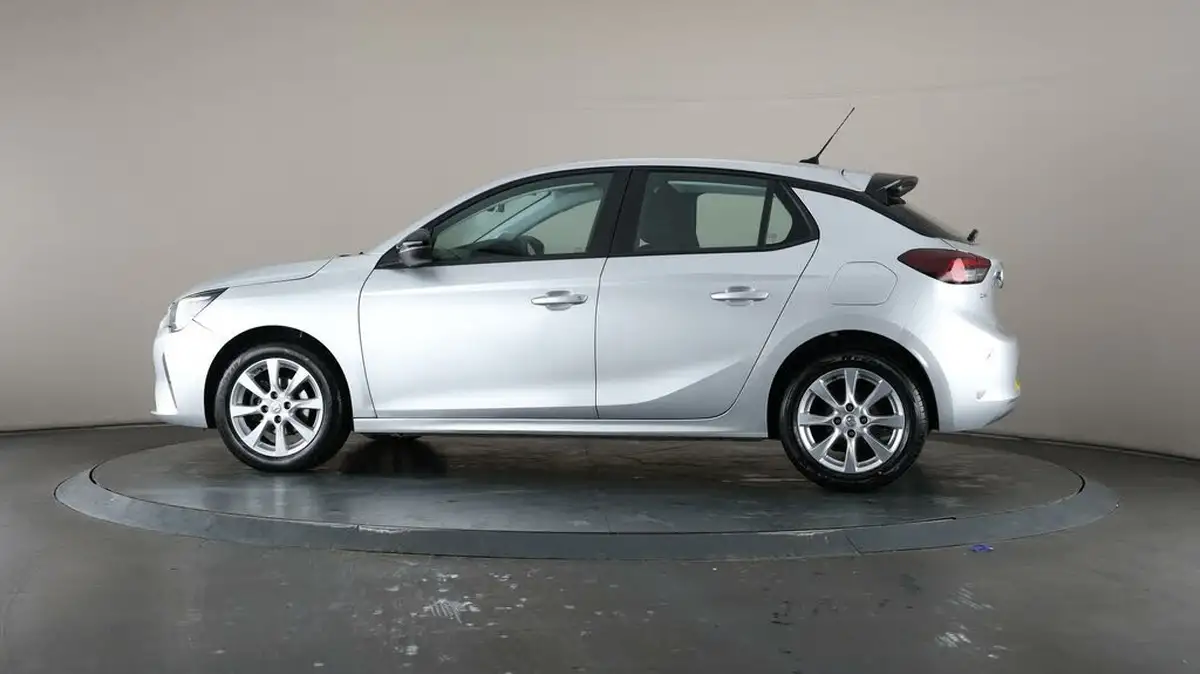 2023-vauxhall-corsa-12i-design-big-26