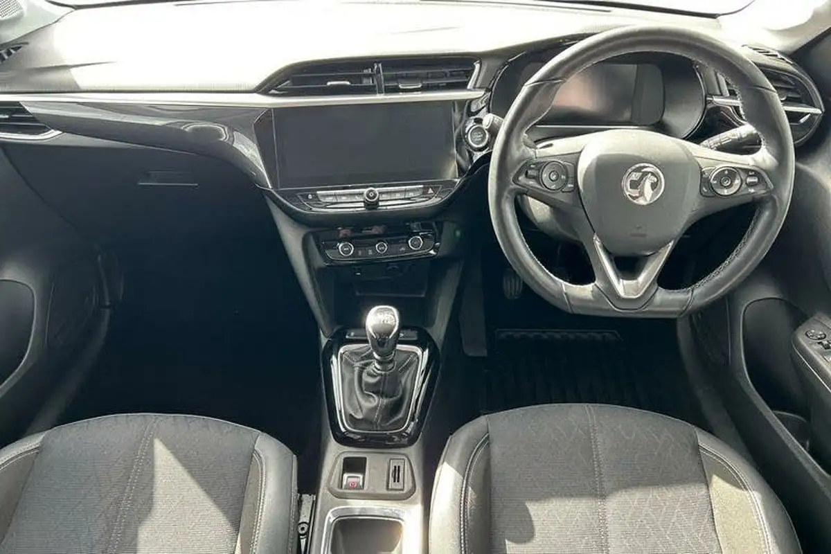 2021-vauxhall-corsa-12-turbo-elite-nav-premium-big-9