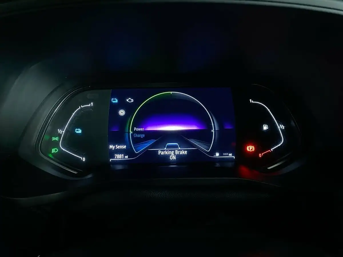 2022-renault-arkana-16-rs-line-big-27