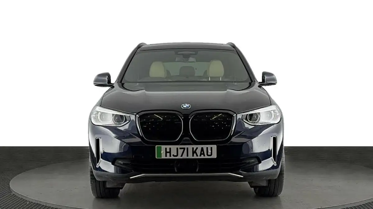 2021-bmw-ix3-e-premier-edition-big-7
