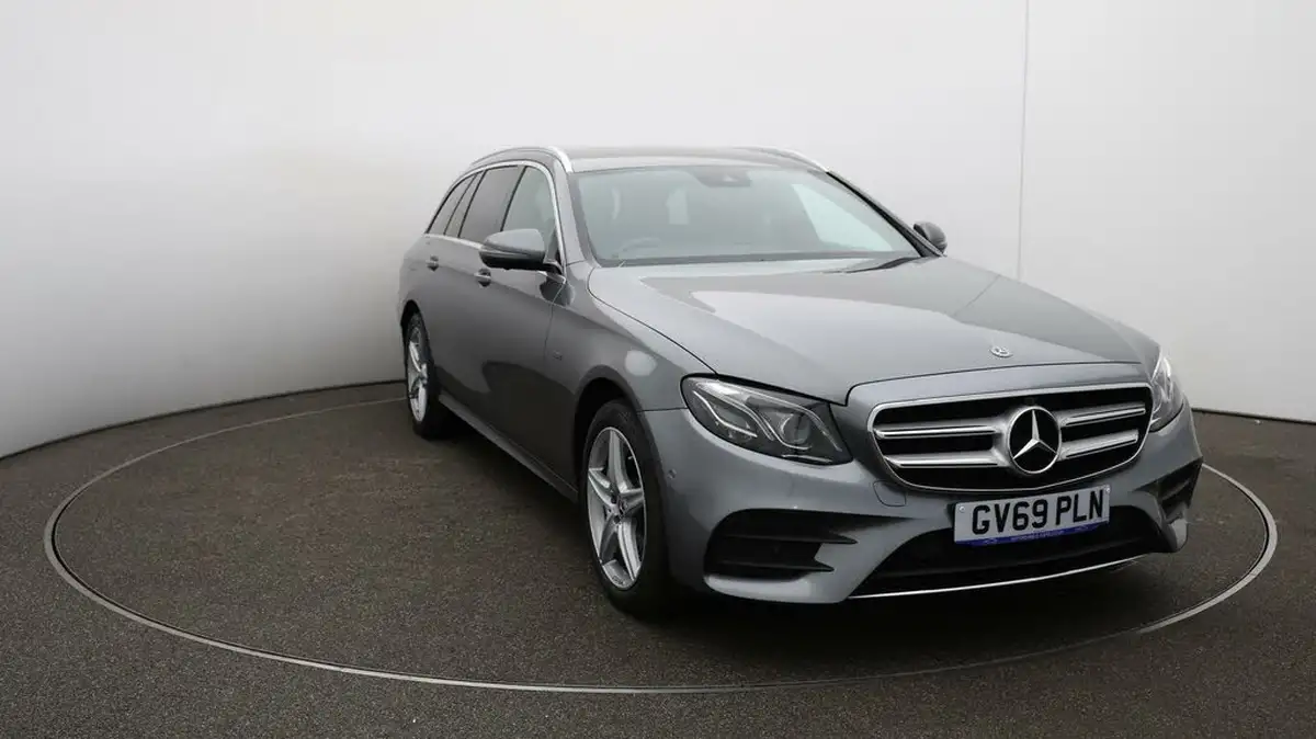 2020-mercedes-benz-e-class-20d-e300de-amg-line-premium-eq-power-estate-5d-big-34