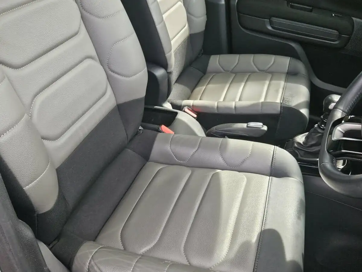 2021-citroen-c3-aircross-12-puretech-shine-plus-110ps-big-16
