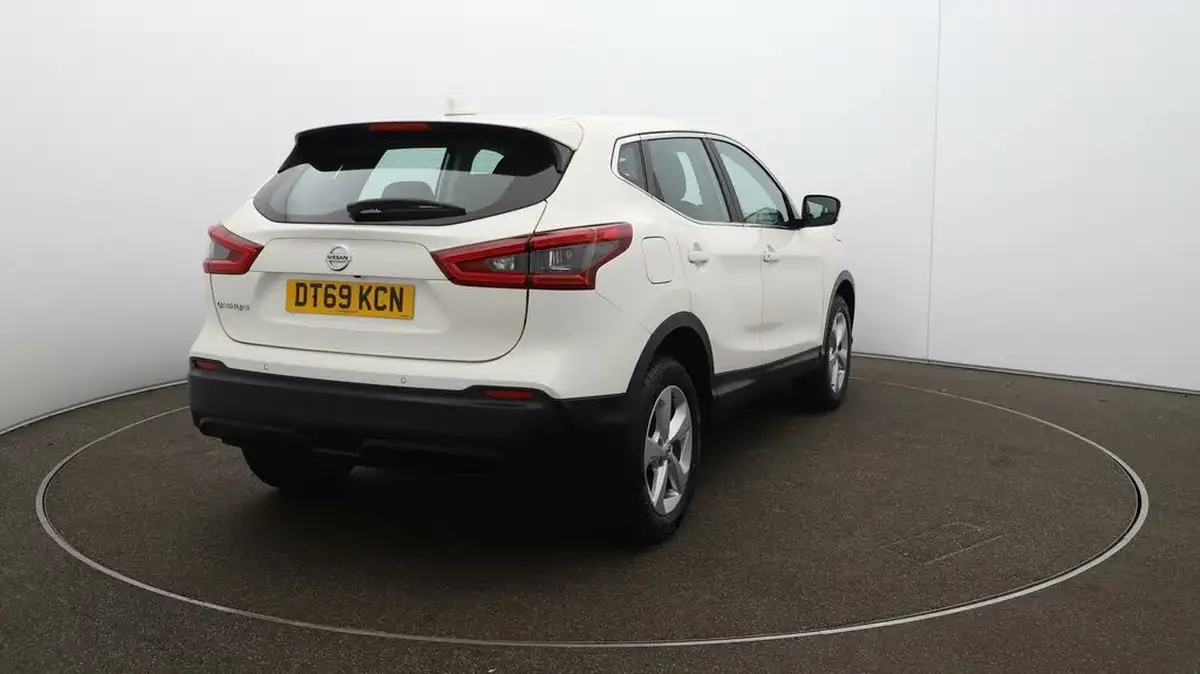 2020-nissan-qashqai-13-dig-t-acenta-premium-160ps-big-46
