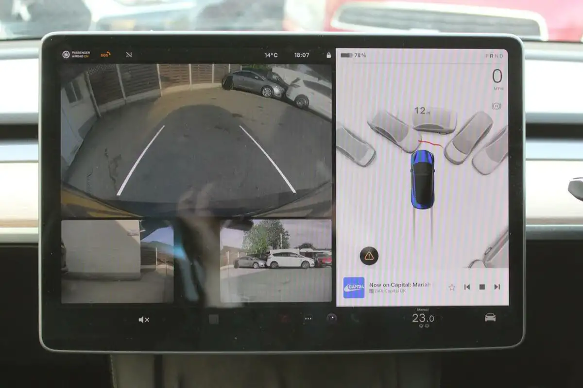 2020-tesla-model-3-e-long-range-big-3