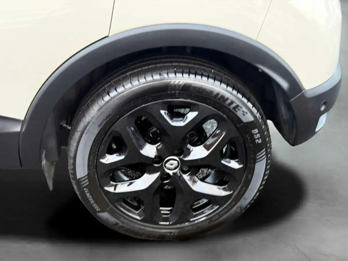 2018-renault-captur-09-tce-gt-line-big-30