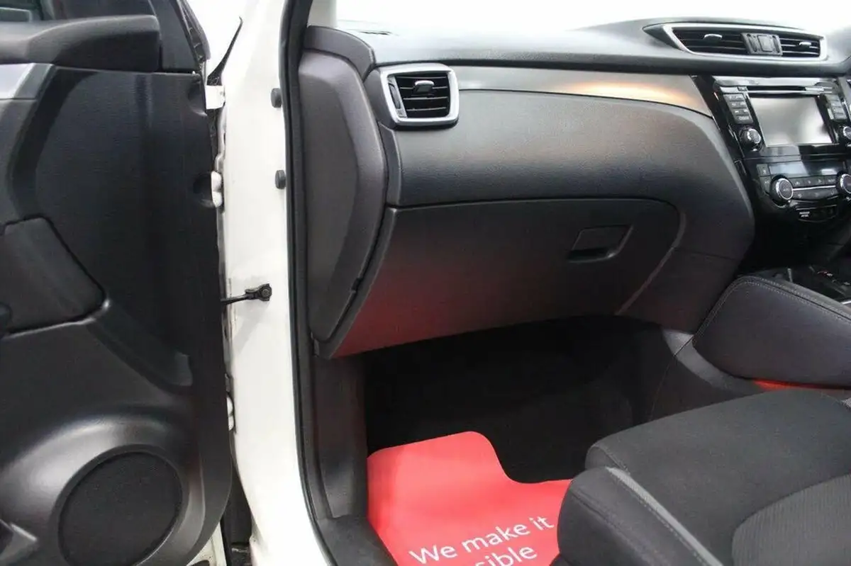 2017-nissan-qashqai-15dci-n-connecta-big-30