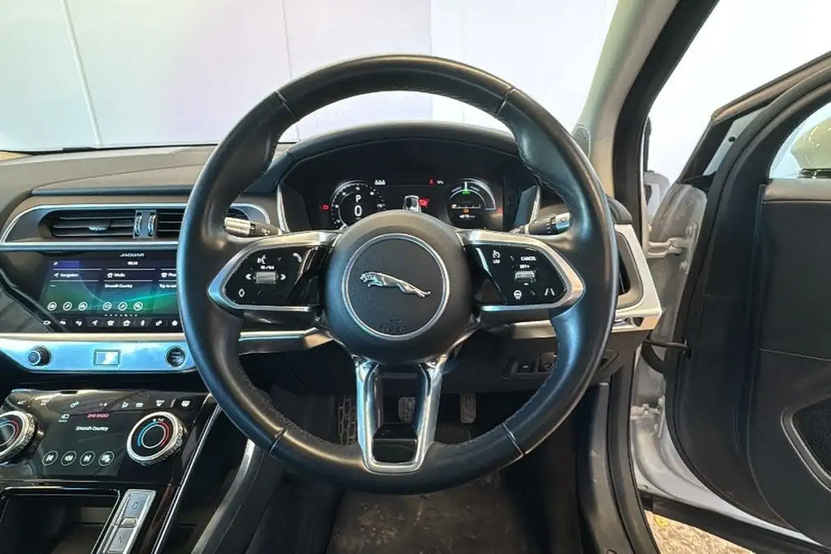 2020-jaguar-i-pace-ev400-s-big-26