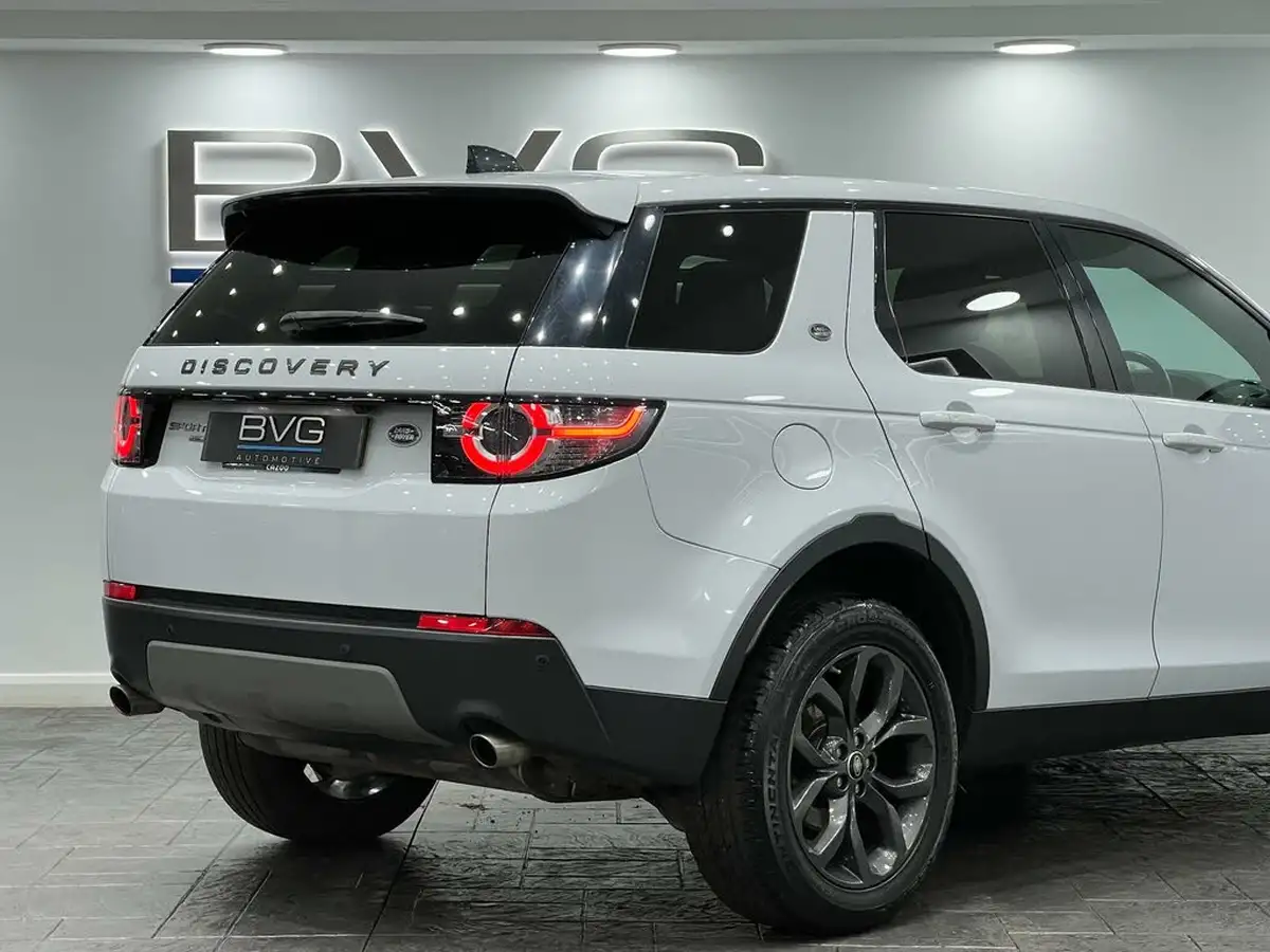 2019-land-rover-discovery-sport-20td4-landmark-big-15