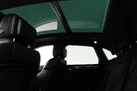 2022-porsche-macan-20-small-5