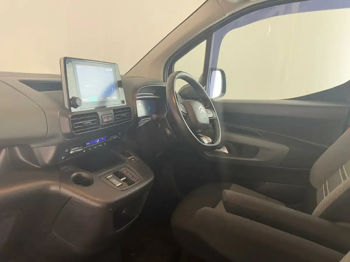 2023-citroen-berlingo-e-flair-xtr-m-size-big-12