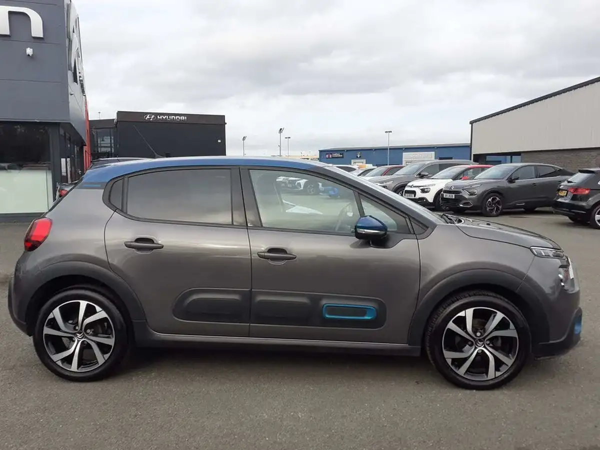 2021-citroen-c3-12-puretech-shine-plus-83ps-big-1