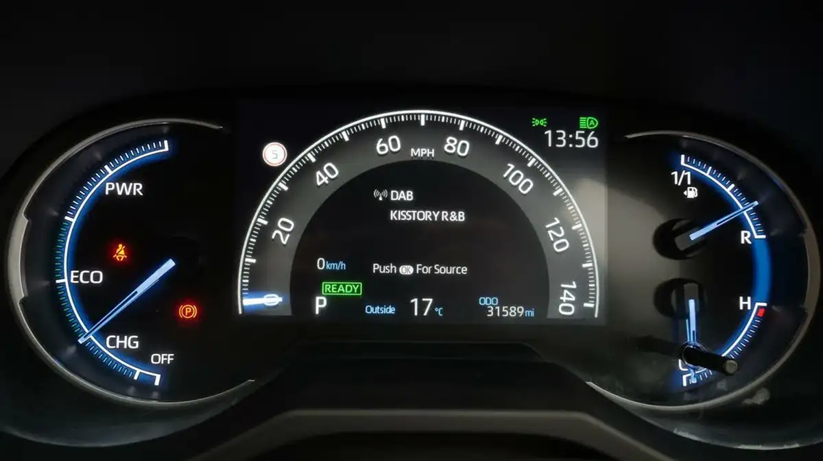 2022-toyota-rav4-25-vvt-i-design-215bhp-big-10