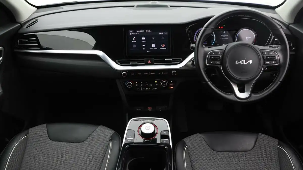 2022-kia-e-niro-ev-2-64-big-12