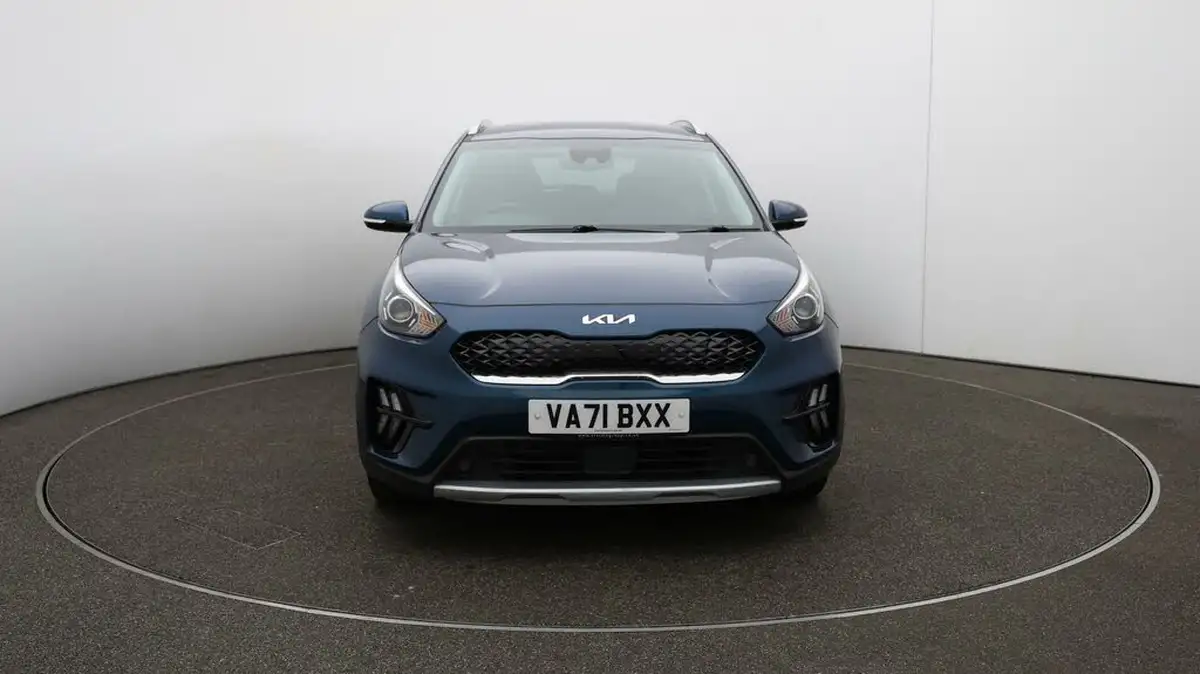 2022-kia-niro-16-gdi-2-139bhp-156kwh-big-2