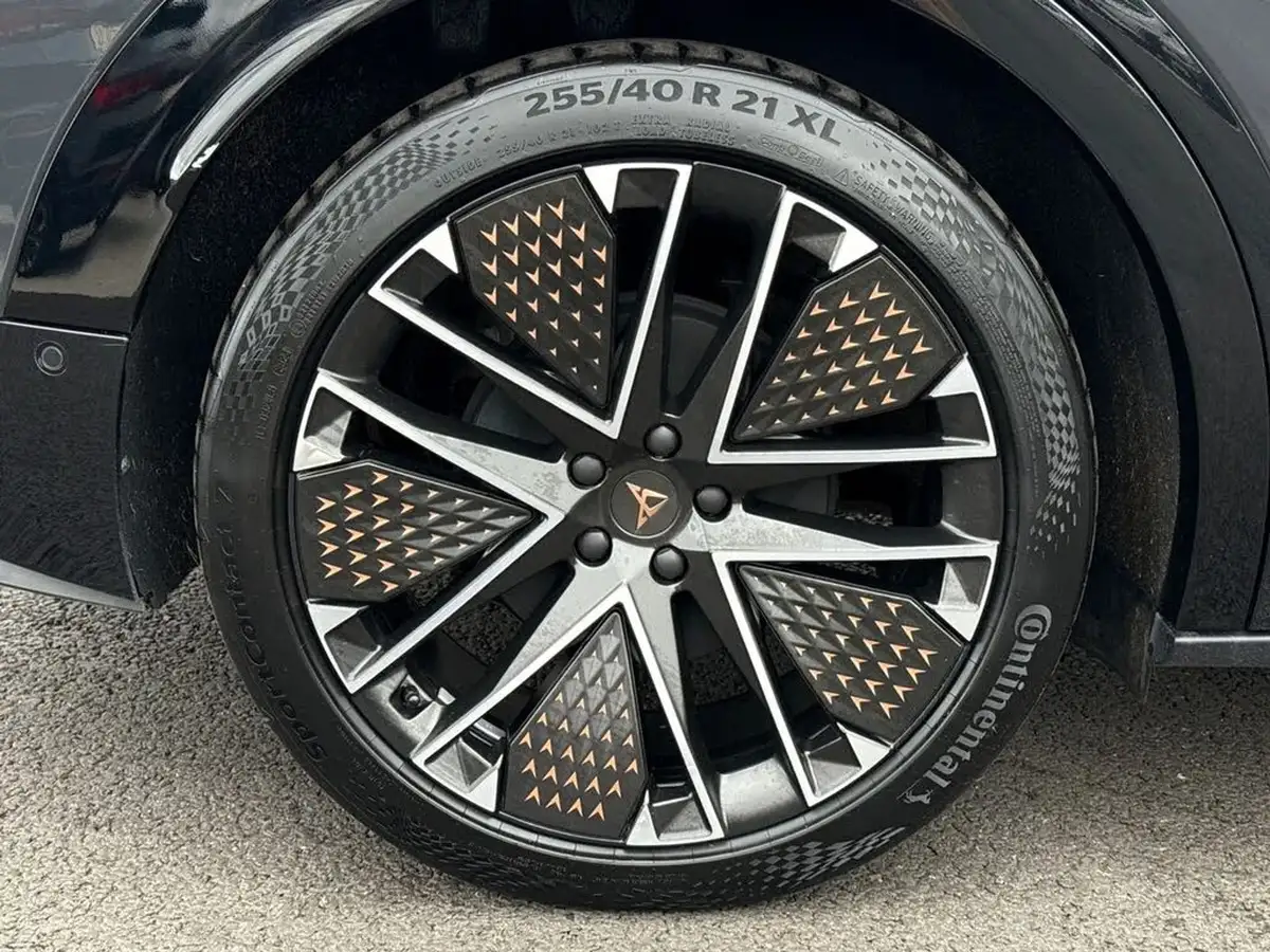 2024-cupra-tavascan-e-vz2-winter-pack-big-22