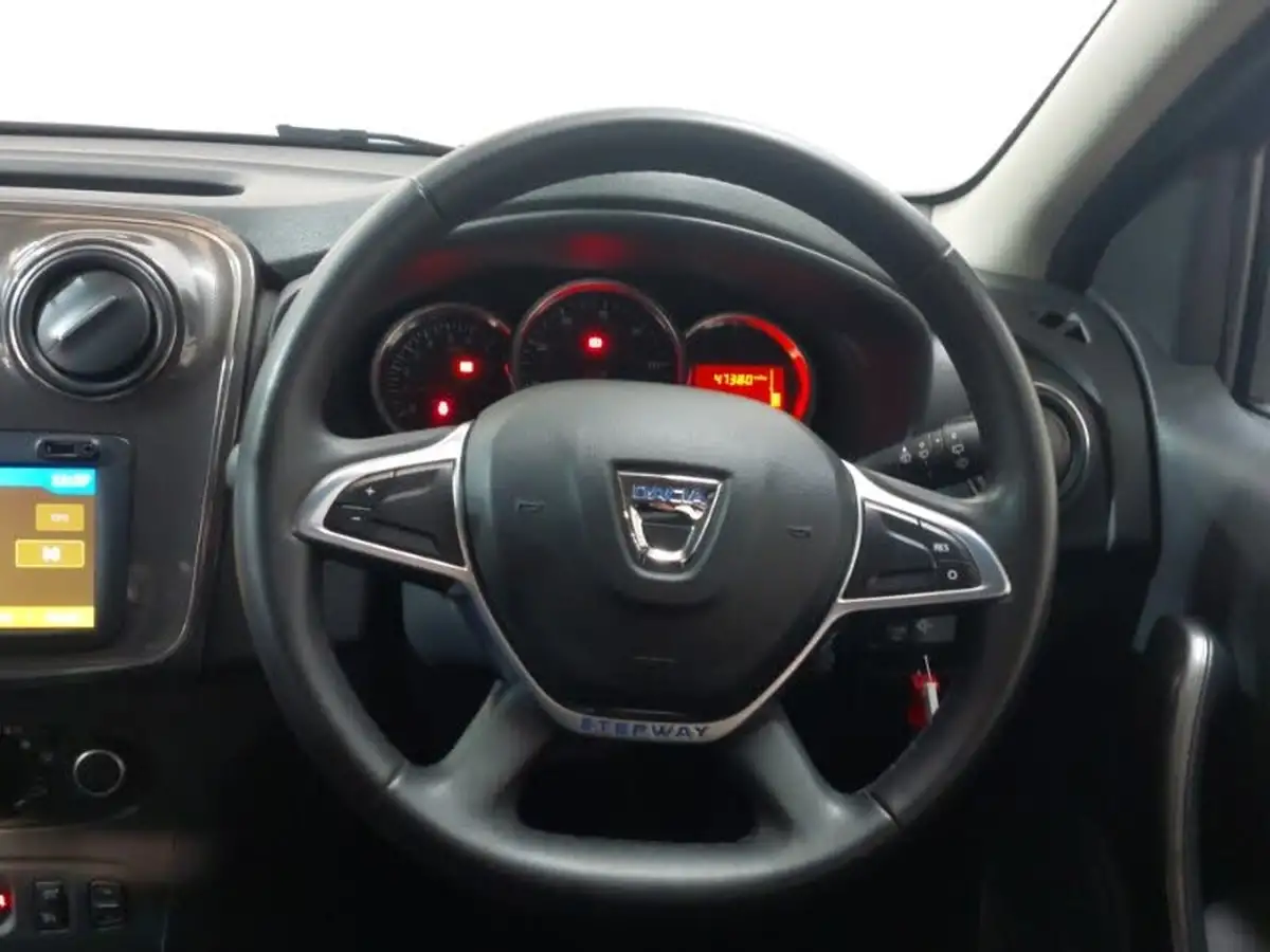 2019-dacia-sandero-stepway-15dci-comfort-big-9