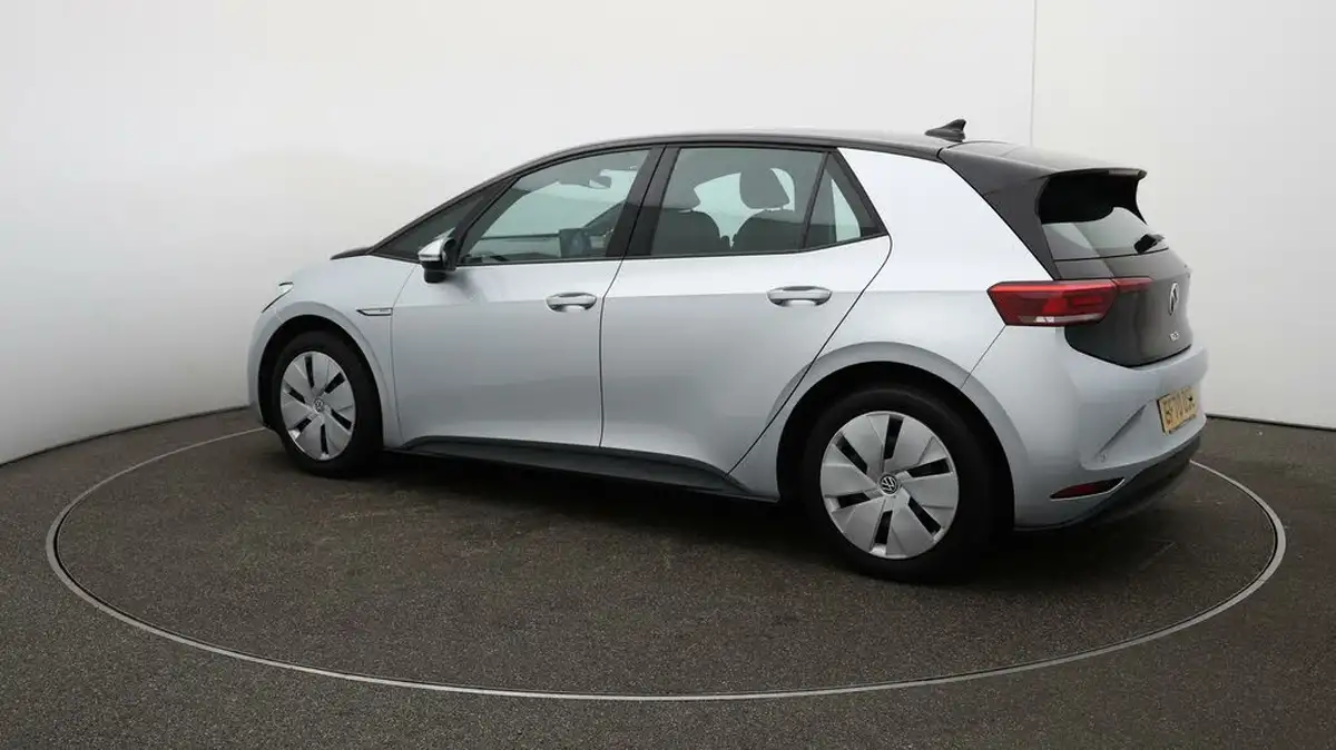 2020-volkswagen-id3-e-life-big-29