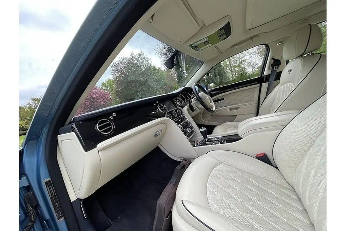 2017-bentley-mulsanne-675-speed-6752cc-big-15