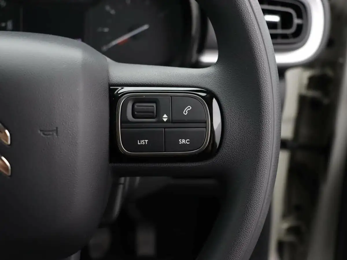 2022-citroen-c3-12-puretech-you-big-20