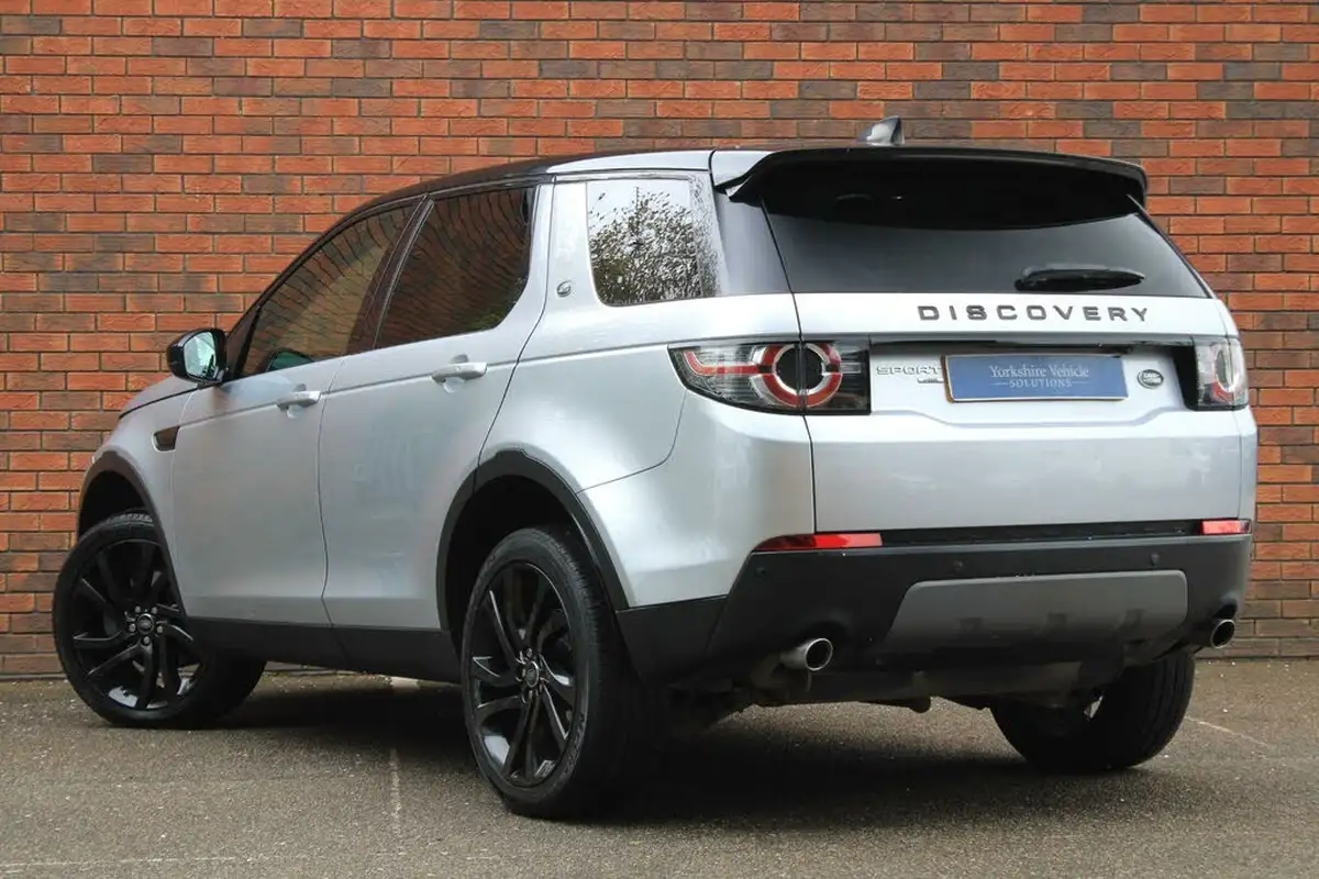 2017-land-rover-discovery-sport-20td4-hse-black-182ps-suv-big-2