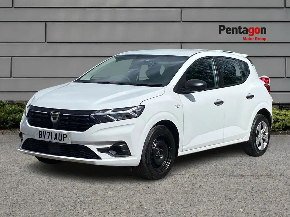 2022-dacia-sandero-10-sce-essential-big-2