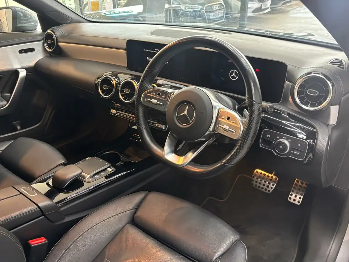 2020-mercedes-benz-cla-13-cla-180-amg-line-coupe-4d-big-45