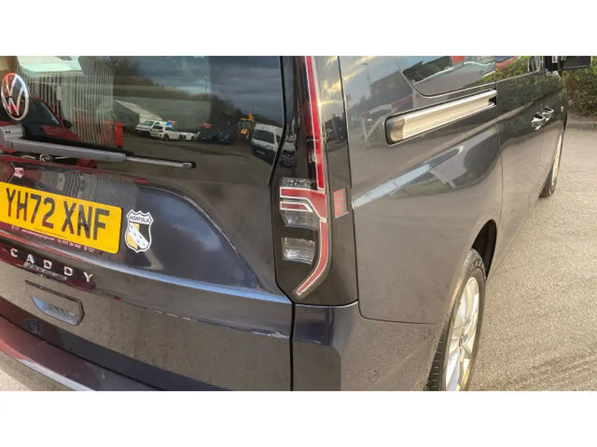2022-volkswagen-caddy-20tdi-maxi-life-122ps-dsg-big-23