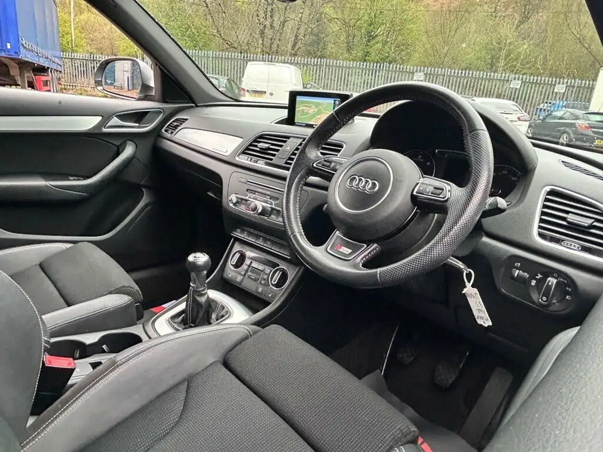 2018-audi-q3-20-tdi-quattro-s-line-edition-150ps-big-12