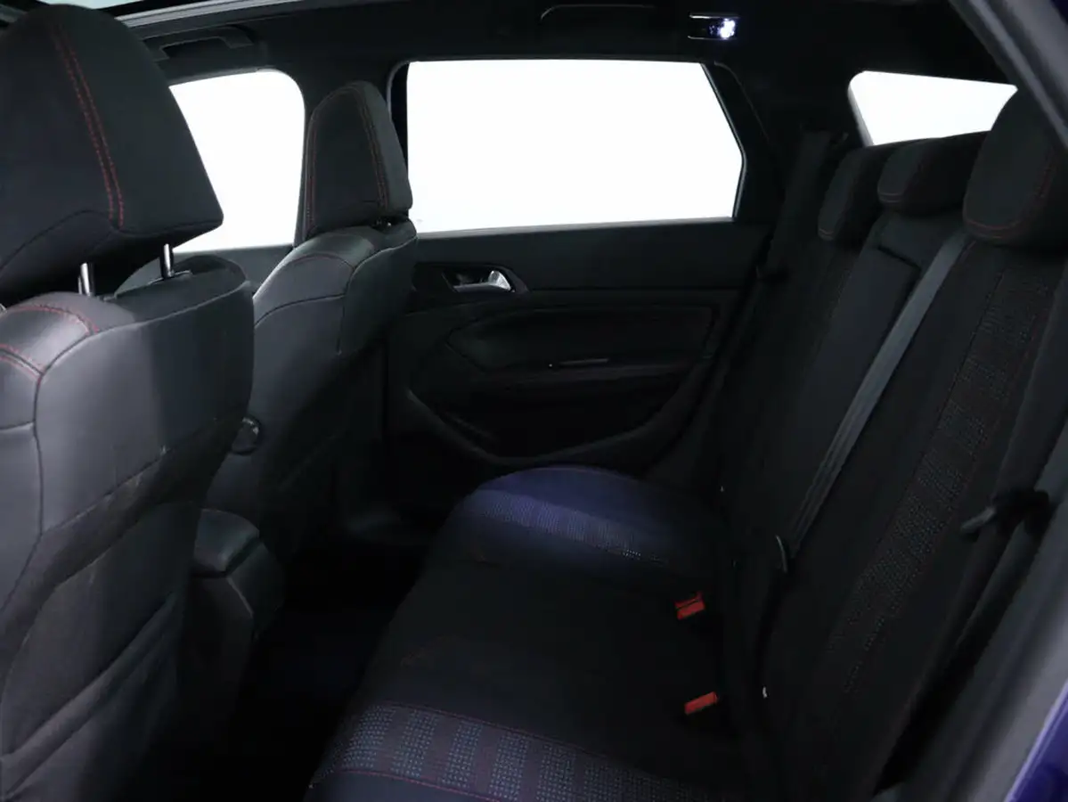 2018-peugeot-308-sw-12-puretech-gt-line-big-37